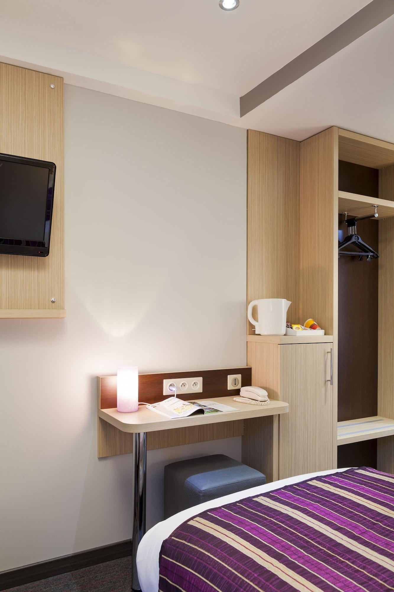 Hotel Fh Confort Co'met 3*
